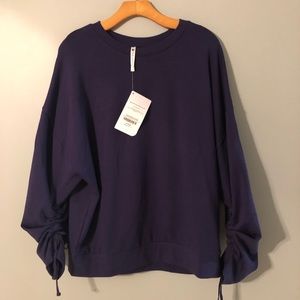 Fabletics pullover